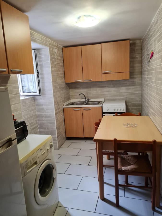 Lovely Glaucus's Appartement